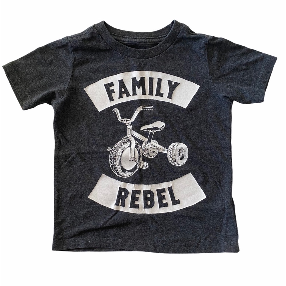 Children's Place Boy Shirt Size (3T)